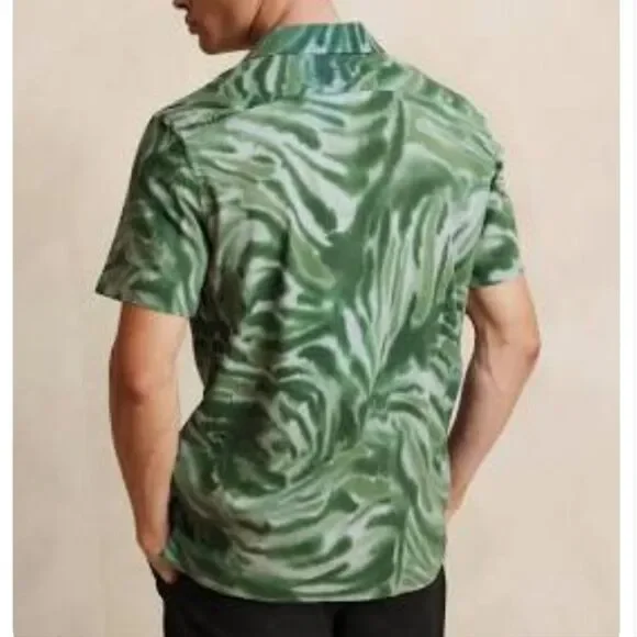 Banana‎ Republic NWT Men Tie Dye Botanical Green Short Sleeve Button Up Shirt XL