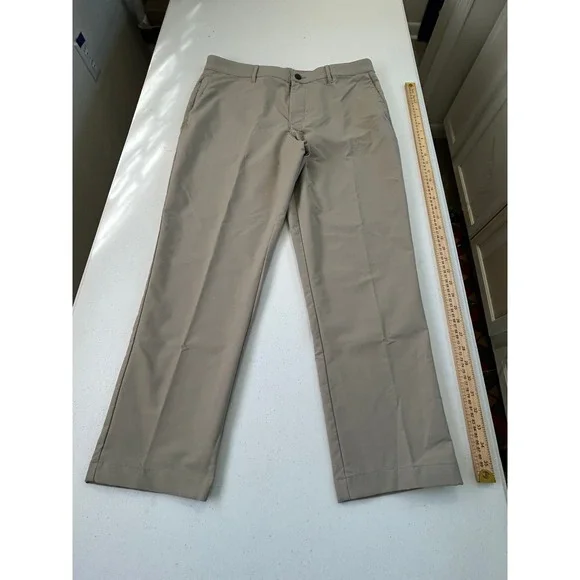 Banana Republic Mens Chino Pants Tan Straight Fit Size 36x30‎ Flat Front Zip Fly