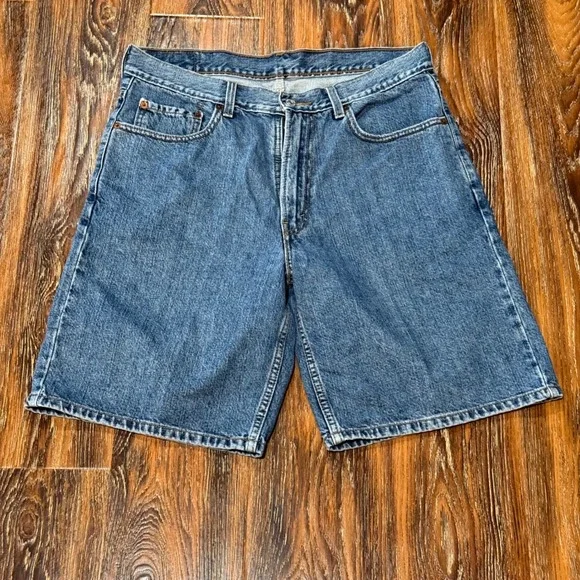 Levis 550 Relaxed Fit Mens Denim Shorts W34 Medium Wash Blue Jean Shorts Jort 34