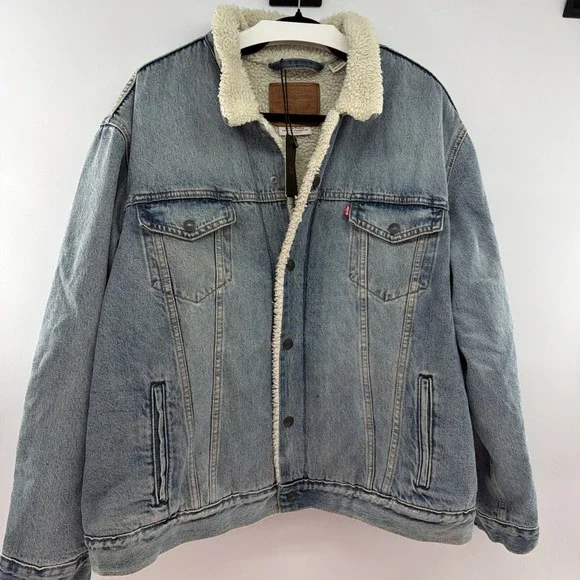 NWT Levis Sherpa Lined Trucker Jacket Mens 2XL Blue Denim Premium Light Wash XXL