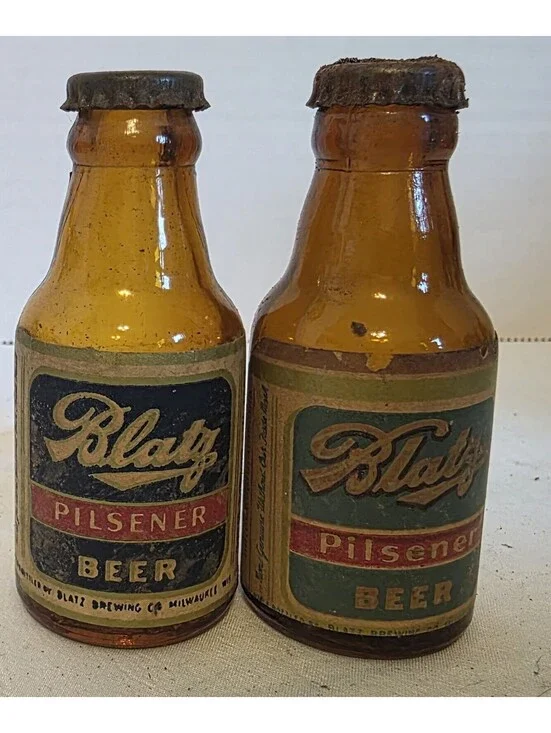 Vintage Blatz Pilsener Beer Bottle Glass Salt and Pepper Shakers Collectible