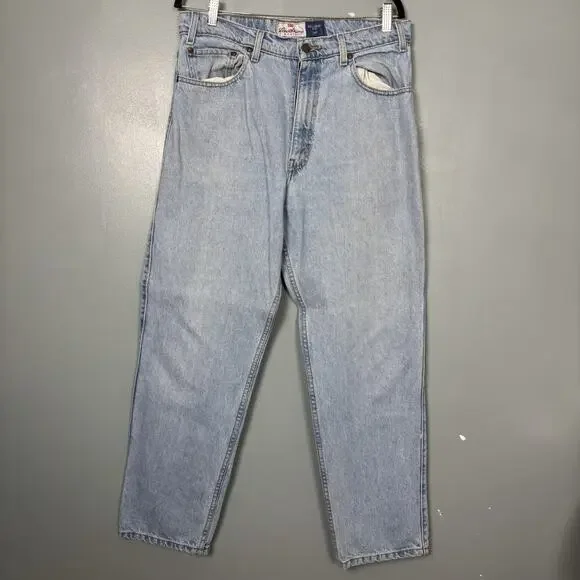 Vintage 90’s LEVI 540 Orange Tab Relaxed Fit Men’s Light Blue Denim Jeans 35x30