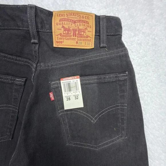 Levis 505 Regular Fit Straight Leg Jeans Mens 28x32 Black NWT NOS Vintage‎