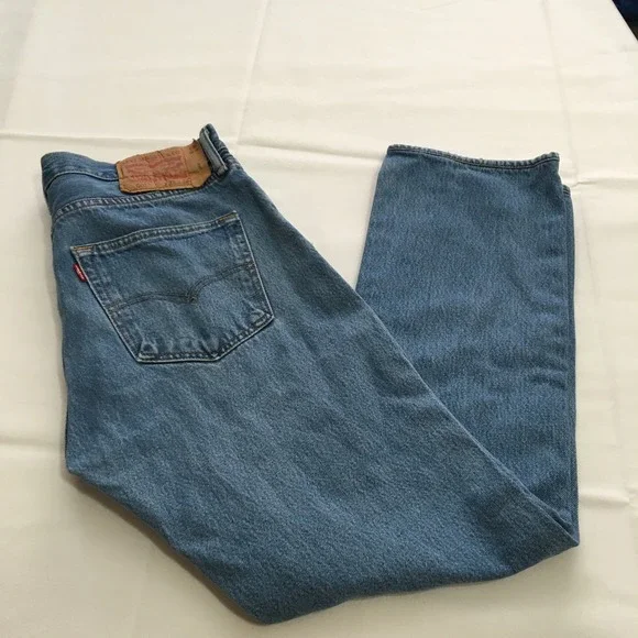 Levi's 501 Straight Leg Jeans Mens Size 32x29 (Tag 32x32) Blue Original Fit