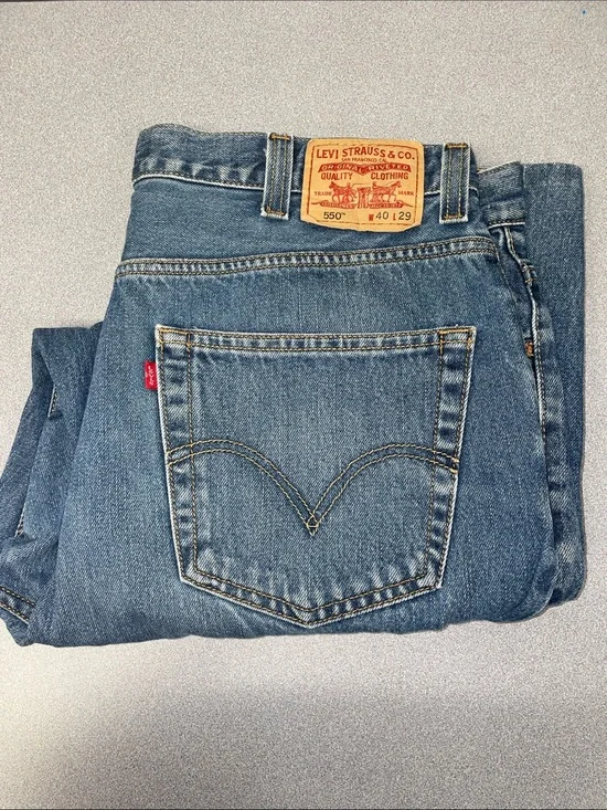 Levi's 550 Men's Straight Jeans - Medium Blue Denim with Tan Patch40x25