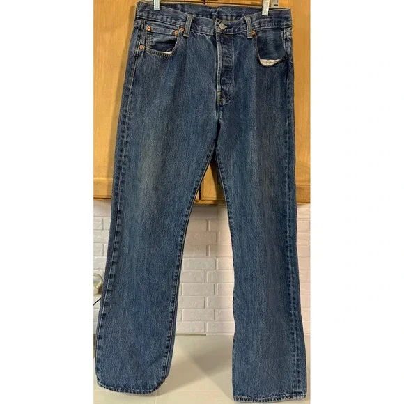 Levis 501‎ Original Fit Jeans Mens 34x32 Blue Straight Leg Button Fly