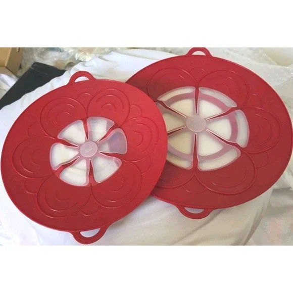 Pampered Chef Red Boil-Over No More Set includes #2422 Small & #2423 Large