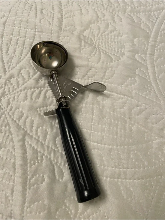 Browne Brand Scoop for Ice Cream Cookie Dough Meatballs Works Great
