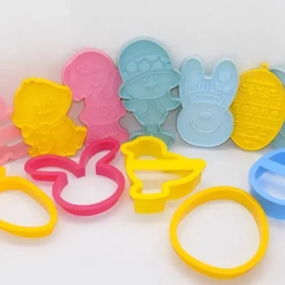 Easter Cookie‎ Cutters