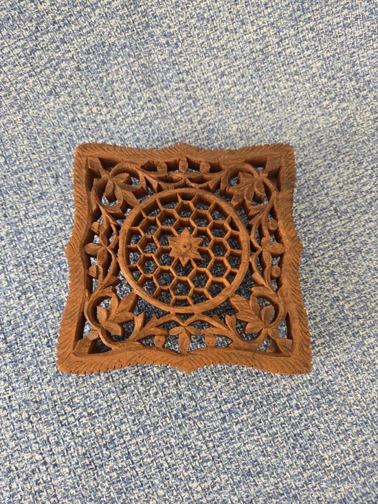 Vintage hand-carved Footed wooden trivet 5