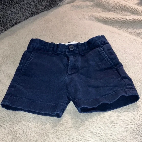 🔹4 for $30 Crewcuts Boys’ Shorts, multiple sizes  (Size 2 & 3)