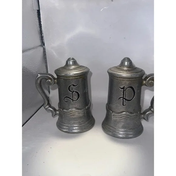 Vintage Wilton Armetale Pewter Salt and Pepper Shakers Tankard Mug Columbia PA