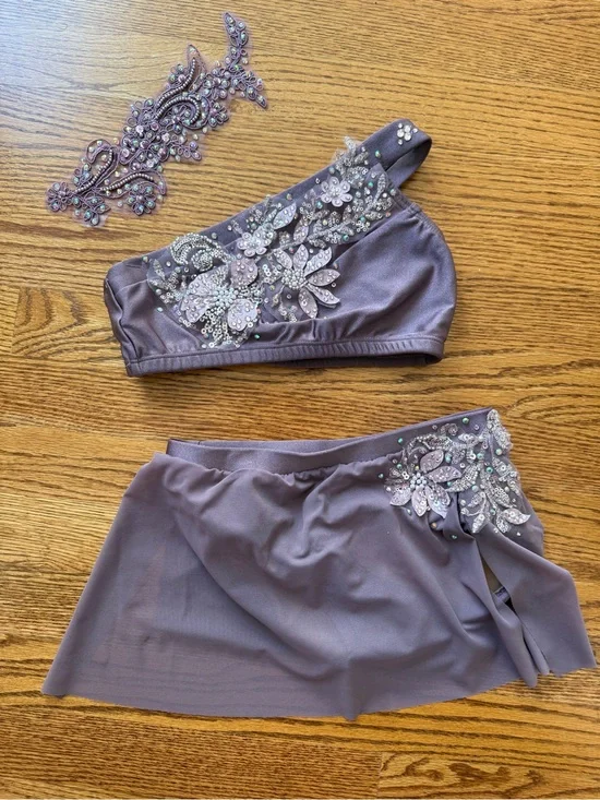 Lilac One-Shoulder Embellished Dance Set