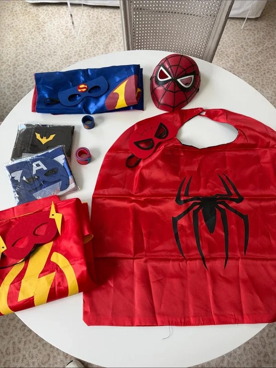 Boys superhero cape and mask combos, EUC, spider man, Batman, captain america