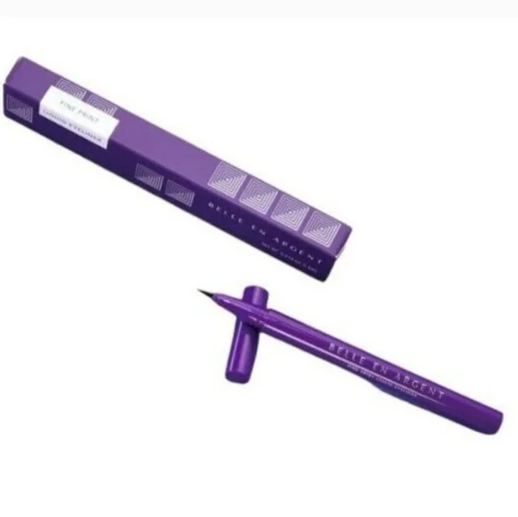 Belle En Argent Fine Print Liquid Liner in Black