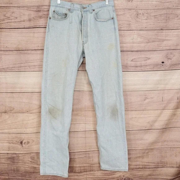 Vintage Levis 501 Jeans Mens 31x32 (33x34) Blue Light Wash Straight Denim USA