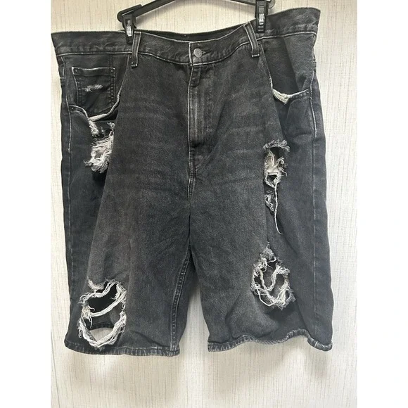 Levi Men's 569 Black Denim Super Distressed Shorts Size 42