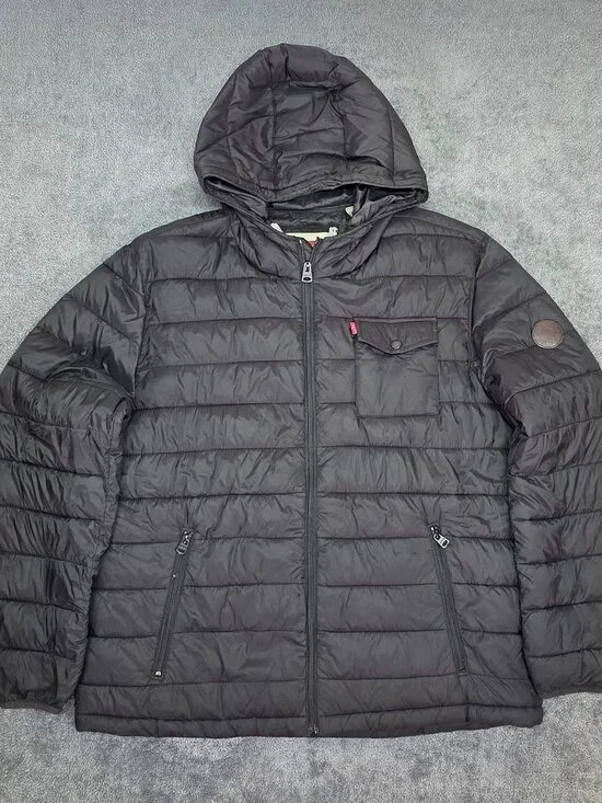 Levi’s Puffer Jacket Mens XL Black Hooded Quilted Full Zip Coat