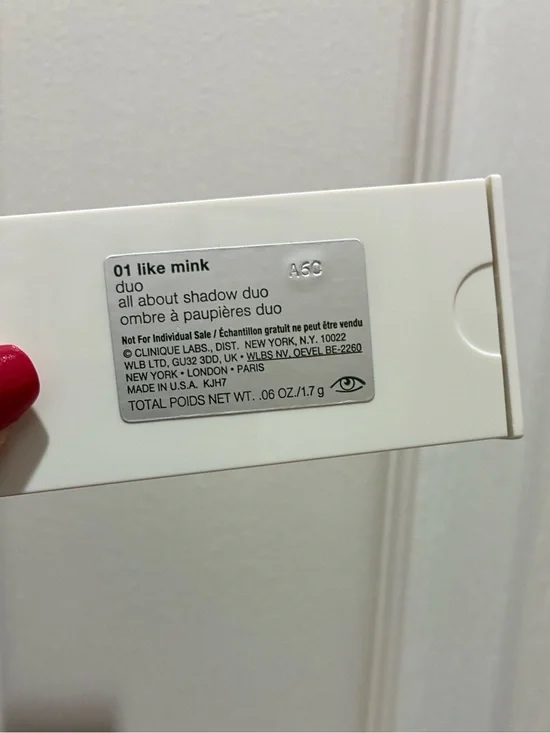 [ FREE w/ $20 purchase ] Clinique Duo Eyeshadow in Like Mink