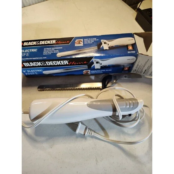 New  Electric Knife 9 Inch Black Decker Open Box White EK700 Works Great Z1 (685