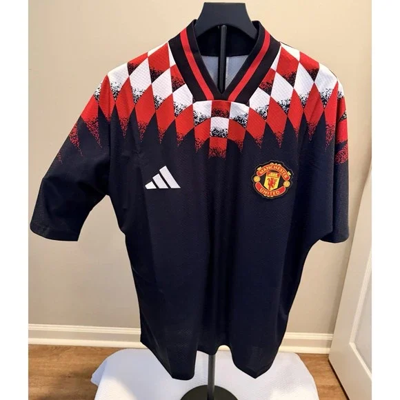 Adidas Men's Manchester United 2026 Alternate Jersey Size Large NWT