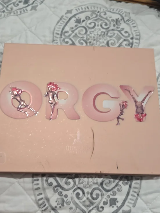 Jeffree Star Orgy Eyeshadow Palette - Pale Pink with Rose Accents