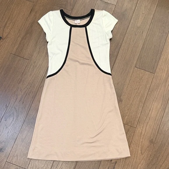 Zoe Ltd. Two Tone Cap Sleeve Dress with Color Block NWT Girls 20 C8-014