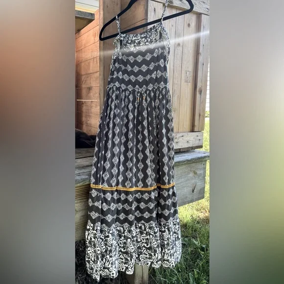 Cat & Jack Girls’ Sz 12 Black & White Printed Boho Maxi Dress with Gold Trim