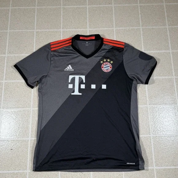 Adidas FC Bayern Munich 2016-17 Third Grey Jersey Size L Football Soccer Men #8