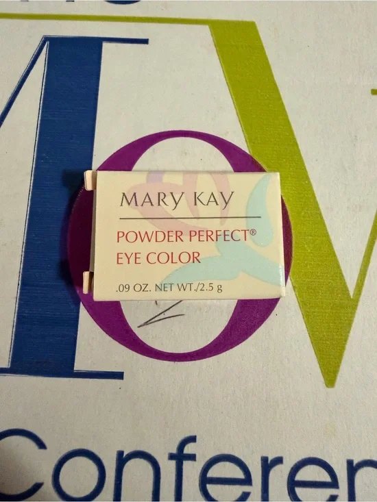 Mary Kay eyeshadow: Heather Rose