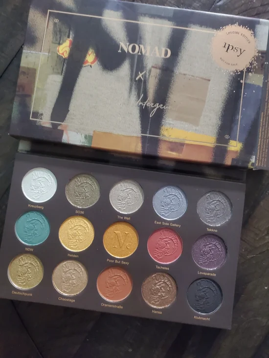 Nomad Eyeshadow Palette — Teal, Gold, Blue, Purple, Pink, Brown Shades