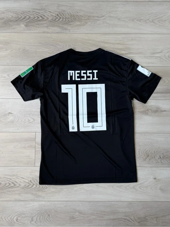Adidas Argentina Lionel Messi #10 2018 FIFA World Cup Away Jersey Black Men’s M
