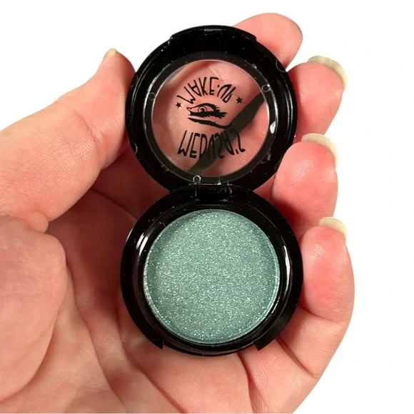 Medusas Makeup Eyeshadow Safari Jungle Fever Green Shimmer Discontinued NWT