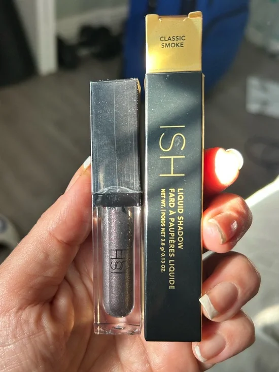 ISH Classic Smoke Liquid Shadow — Shimmery Gunmetal