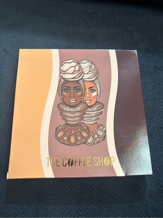 The Coffee Shop By Juvia’s 16 Pot Eyeshadow Palette - Brown & Peach