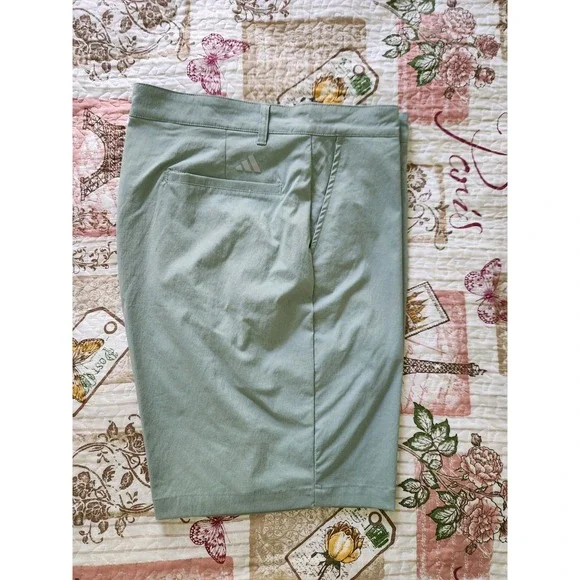 Adidas ADVR0918 Men's Ripstop Golf Shorts Silver Green‎ Size 38