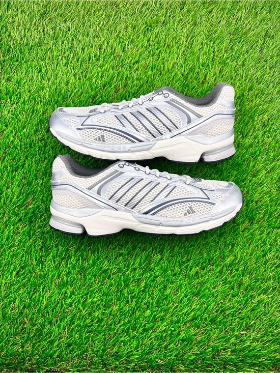Adidas Spiritain 2000 Y2K Men’s Walking Gym Running Shoes Sneakers Silver - 10.5