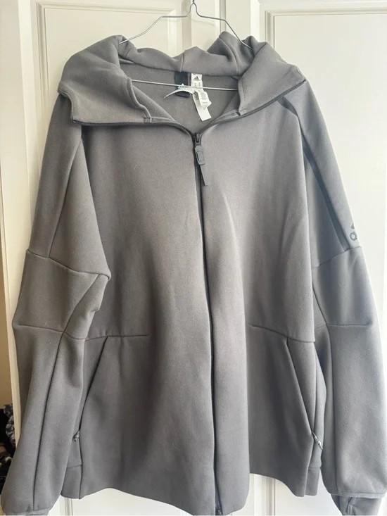 Adidas Men’s Gray Full-Zip Hooded Jacket