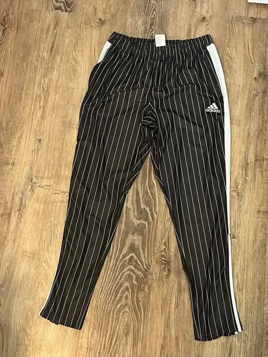 Adidas AEROREADY Track Pants Mens XL Black Pinstripe Tapered Joggers Soccer