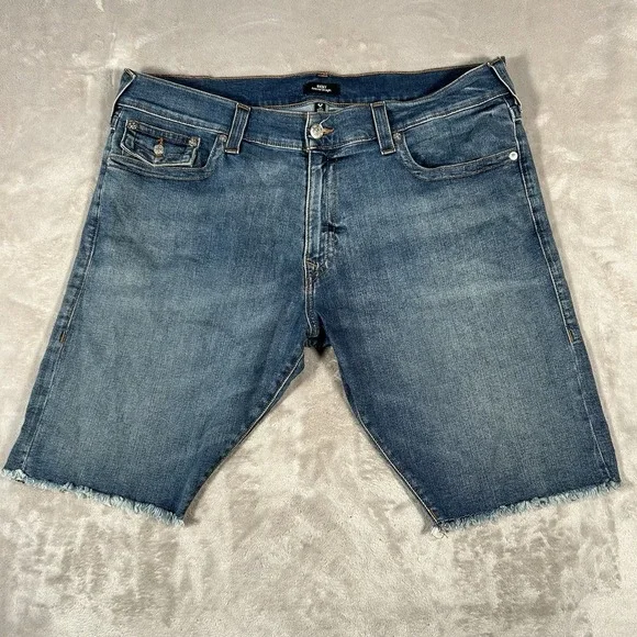 True Religion Ricky Jean Shorts Mens 42 Blue Frayed Hem Flap Pocket Jorts Y2K