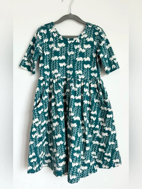 HANNA ANDERSSON Girls Teal Floral Print Cotton Dress with Pockets Size 6-7Y