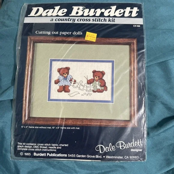 Dale Burdett Country Cross Stitch Kit Cutting Out Paper Dolls Vintage‎ 1985 NEW