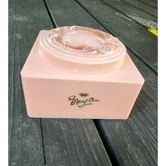 Vintage Evyan Art Nouveau White Shoulders Pink Dusting Powder Box & Poof