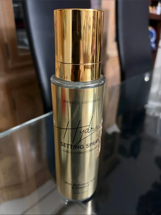 Beauty Concepts Hydra Setting Spray — Gold Finish