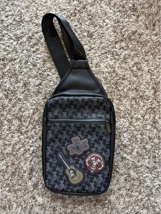 True Religion Patch Corgin Black Sling Crossbody Bag Style TR104489 New Monogram
