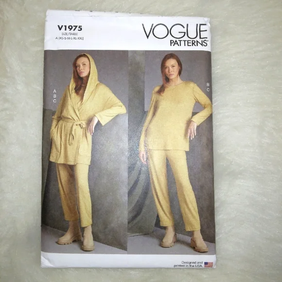 VOGUE V1975 Sz XS-XXL Misses' Knit Jacket with Belt, Top and Pants EASY