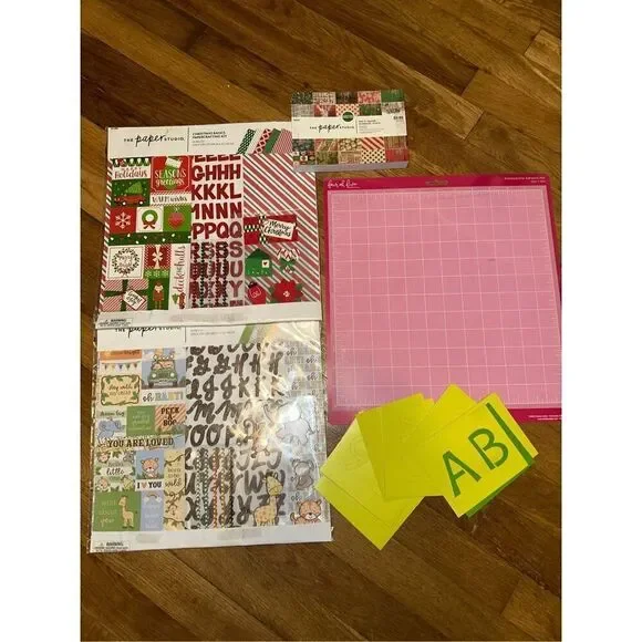 Scrapbook supplies cricket standard grip adhesive mat NEW