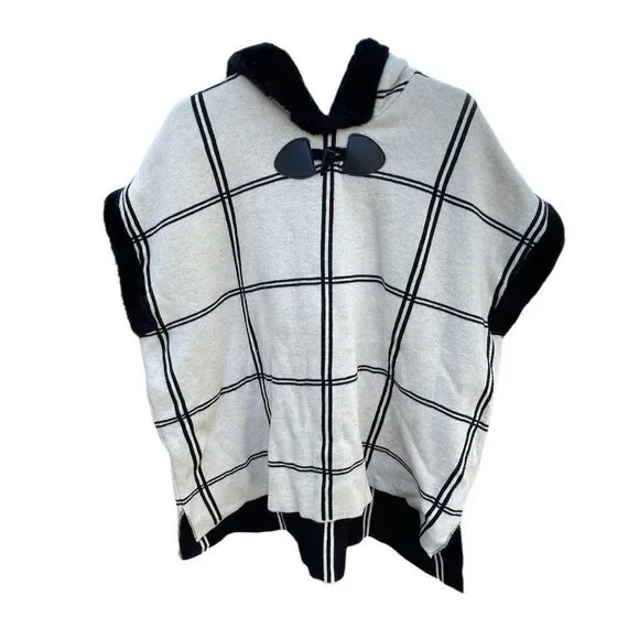 Tahari size M girls size M 7/8 sleeveless poncho hooded faux fur.