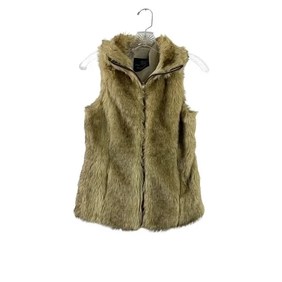Zara Girl's Fuzzy Vest