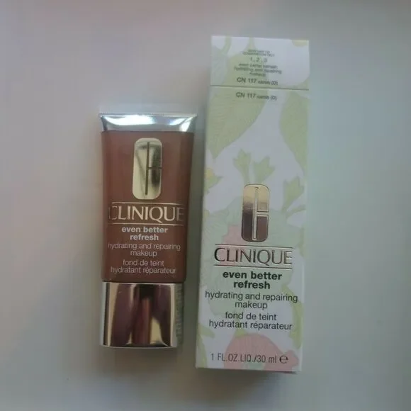 NEW Clinique Even Better Refresh Hydrating Repairing Makeup CN 117 Carob